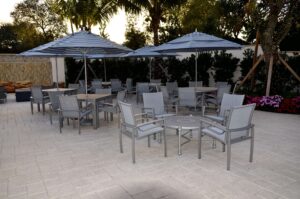 south beach in table with chairs around